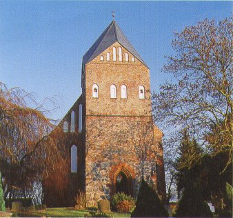 Die Dorfkirche von Ptte